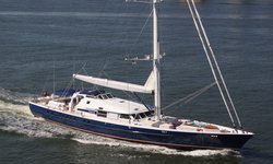 MITseaAH yacht charter 
