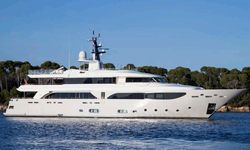 Polaris yacht charter 