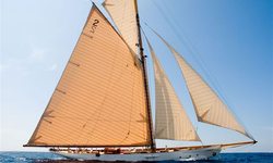 Lulworth yacht charter