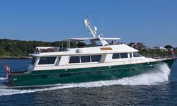 Starlight yacht charter 