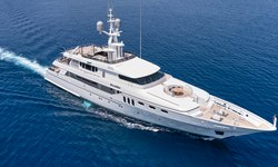 Invader yacht charter 