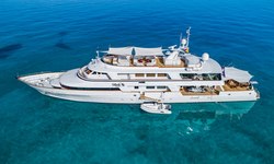 Lady S yacht charter