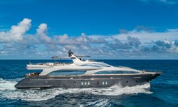 Tail Lights yacht charter 
