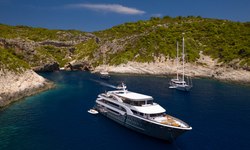 Agape Rose yacht charter 