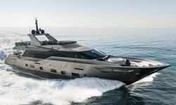 Shadow yacht charter 