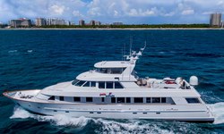Gale Winds yacht charter 