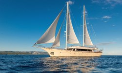 Son De Mar yacht charter