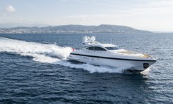 Manu yacht charter 