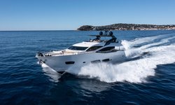 Mirka yacht charter 