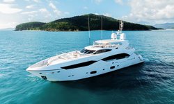Rascal yacht charter 