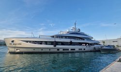 Perseverance yacht charter 