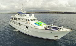 Stella Maris yacht charter 