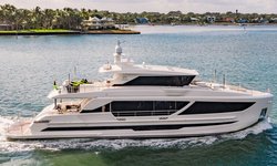 Aqua Life yacht charter 