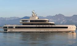 Geco By G. Armani yacht charter 