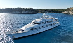 Genesia yacht charter 