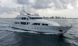 Fortitude yacht charter 