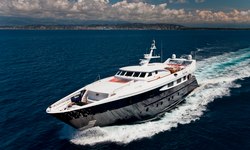 Sophie Blue yacht charter 