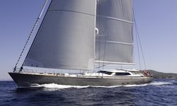 Destination yacht charter 