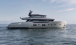 Sensa yacht charter 