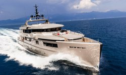 Giraud yacht charter 