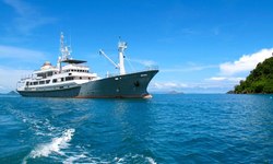 Salila yacht charter 
