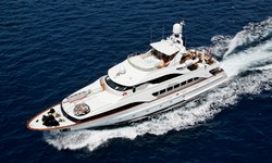 Satine yacht charter 