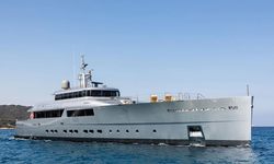 Falco Moscata yacht charter 