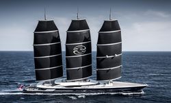 Black Pearl yacht charter 