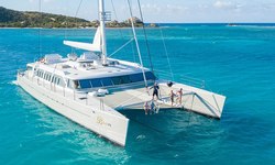 Bella Vita yacht charter 