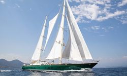 Norfolk Star yacht charter 