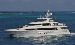 Ostara yacht charter 