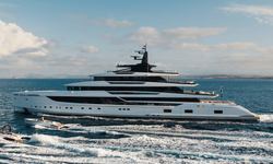 Silver Fox yacht charter 