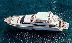 Tesoro yacht charter 