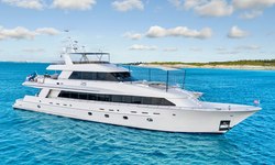 Real Summertime yacht charter 