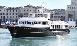 Samsara yacht charter 