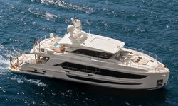 Orraia yacht charter 
