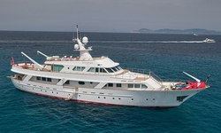 El Caran yacht charter 