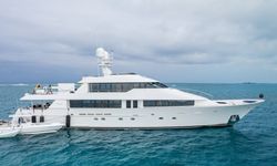 Avalina yacht charter 