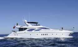 Seven Star yacht charter 