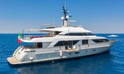 My Way yacht charter 