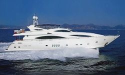 Mi Alma yacht charter 