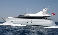 Pasta Flora yacht charter 