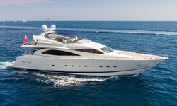 Winning Streak 2 yacht charter 