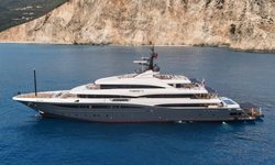 Starburst IV yacht charter 