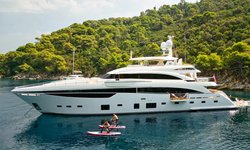 Mirage IV yacht charter 