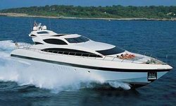 Daya yacht charter 