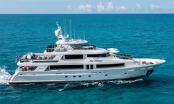 Far Niente yacht charter 