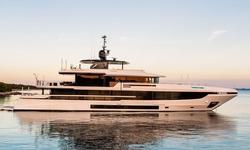 Eva4Eva yacht charter 