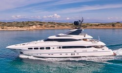 Maestro yacht charter 