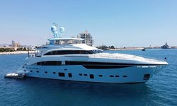 Le Verseau yacht charter 